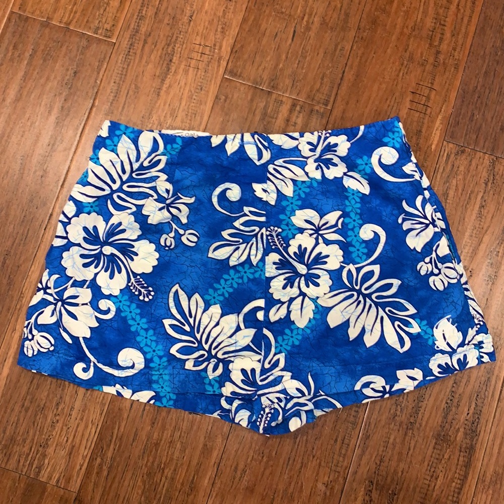Junior girls’ blue golf skort